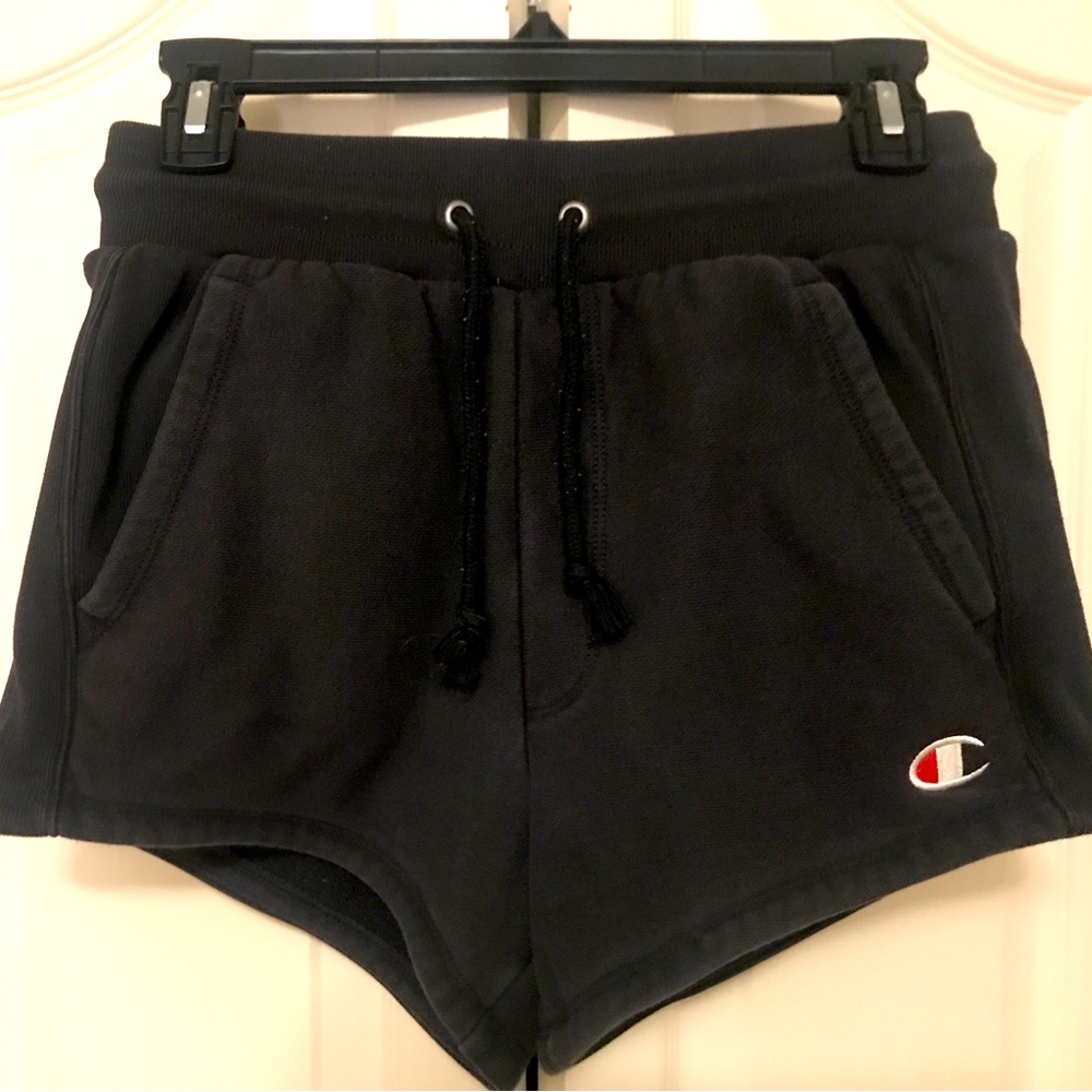 Women’s XS Champion Reverse Weave Shorts